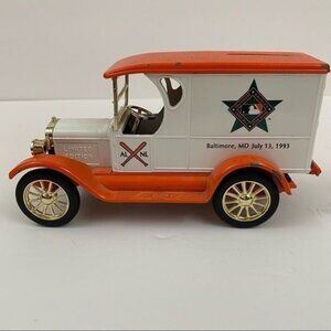 ERTL Baltimore Orioles MLB Baseball Truck Bank Kids Piggy Bank Collectible